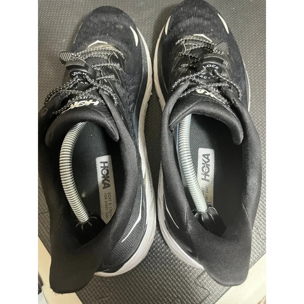 Hoka One One Men's Clifton‎ 8 Size US 12 D Black White 1119393 Running Shoes